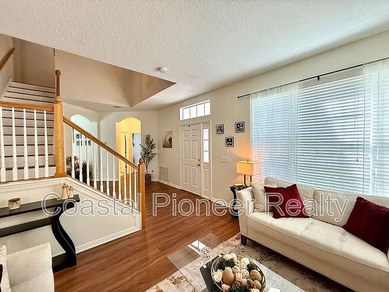 11113 Avery Oaks Dr — Photo 6