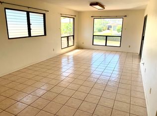 1041 18th Ave APT A, Honolulu, HI 96816