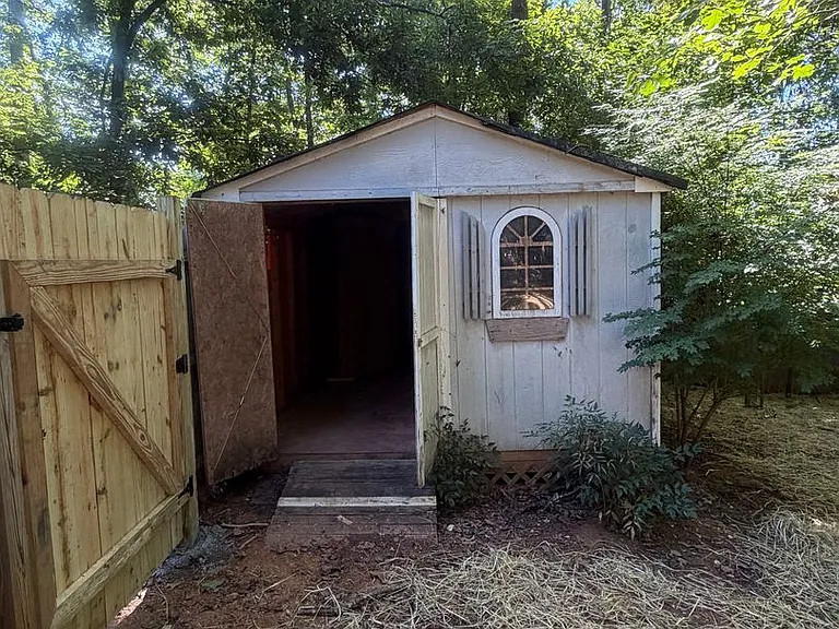 3708 Story Ln — Photo 31