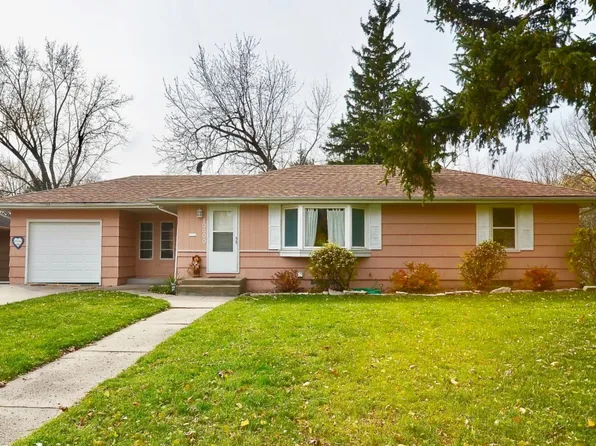 10000 Brookside Ave S, Bloomington, MN 55431