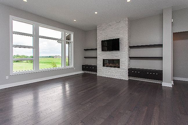 2nd image of 8400 Prairie Ridge Dr