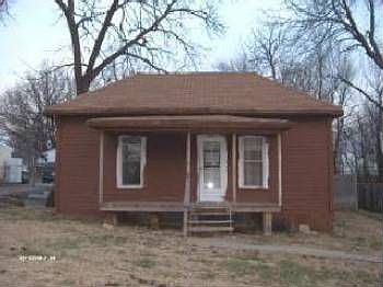 1st image of 708 E Kansas Ave