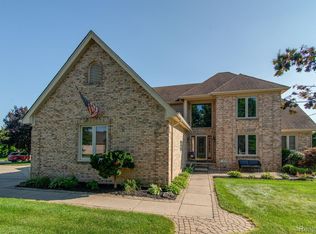 18234 Denali Dr, Macomb, MI 48042