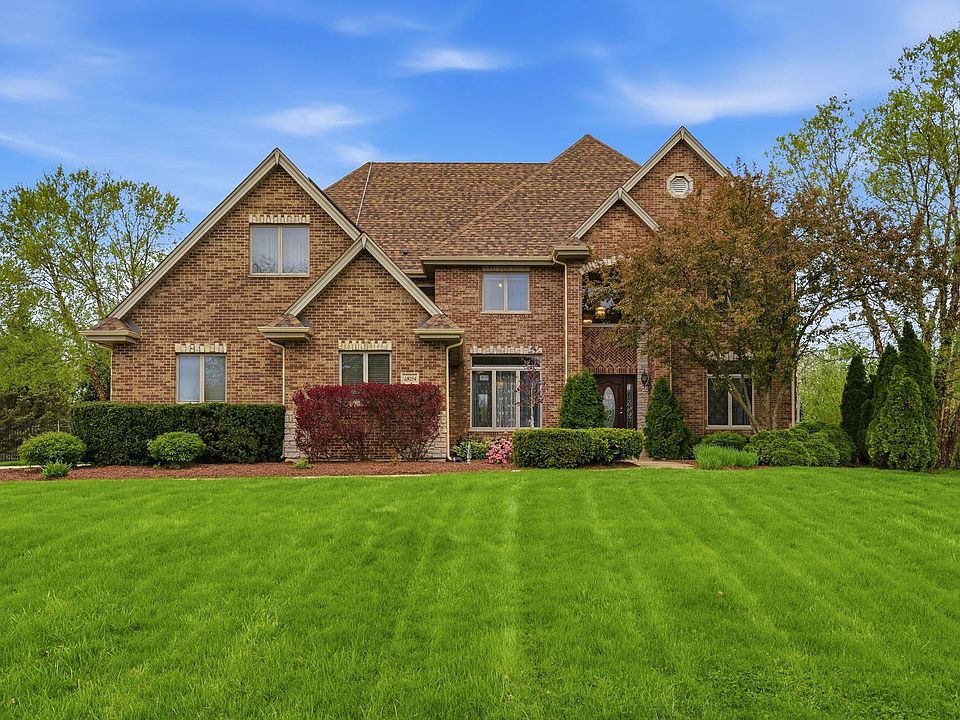 1st image of 18034 S Crystal Lake Dr