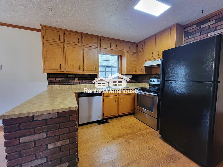 11855 Jones Ferry Rd — Photo 10