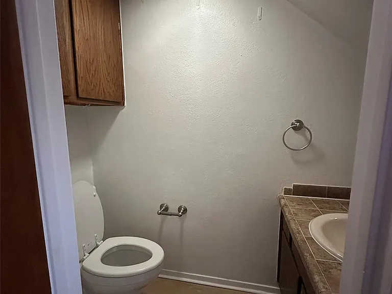 8418 Fathom Cir #D-401 — Photo 16