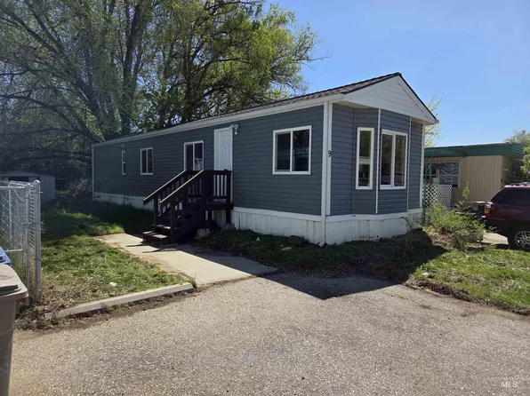 309 E 39th St Trlr 9, Garden City, ID 83714