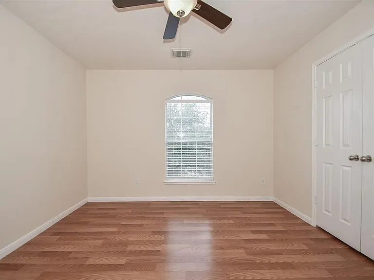 bedroom#4