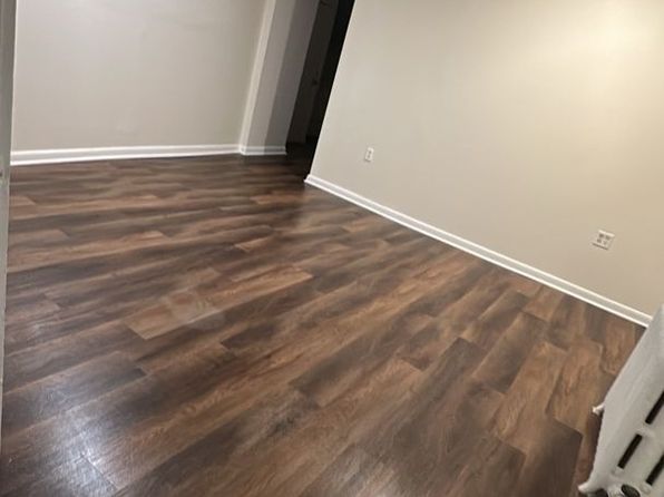 205 Marshall Ave #2