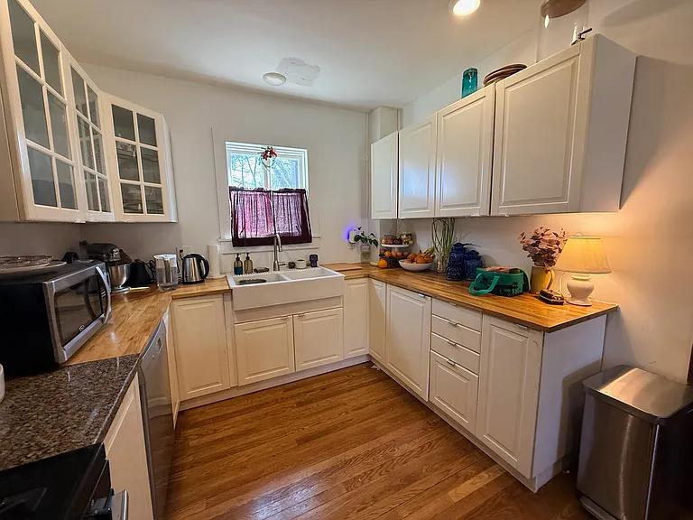 604 Spencer Rd #1 — Photo 31