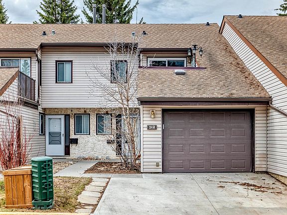 2nd image of 32 Grandin Rd