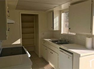 17935 Quantico Rd APT 5, Apple Valley, CA 92307