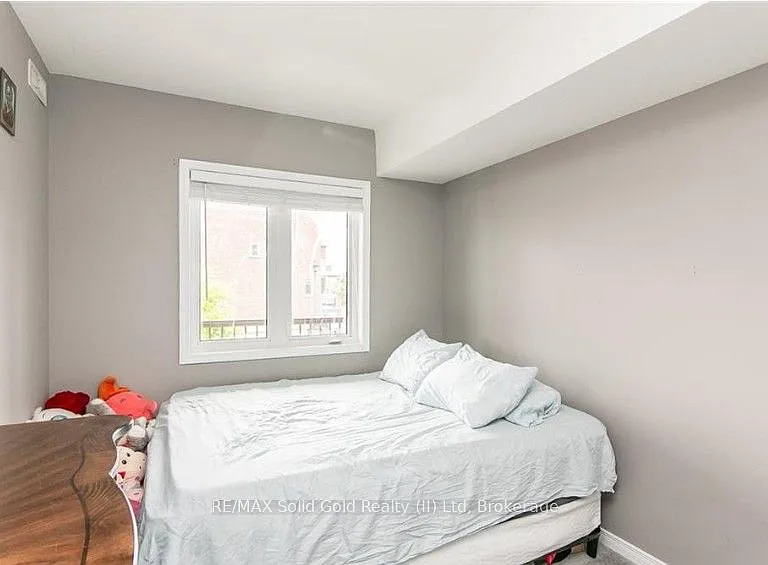 1674 Fischer Hallman Rd #F — Photo 15
