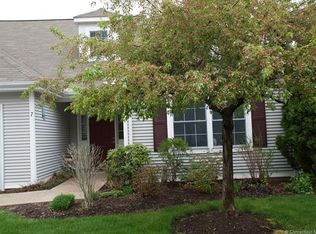 7 Henley Way, West Hartford, CT 06117