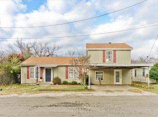 303 E Ford St, Decatur, TX 76234