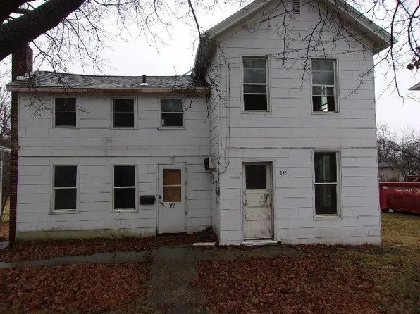 355 N Water St, Platteville, WI 53818