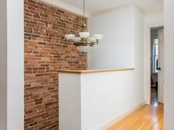 146-148 L St, South Boston, MA 02127