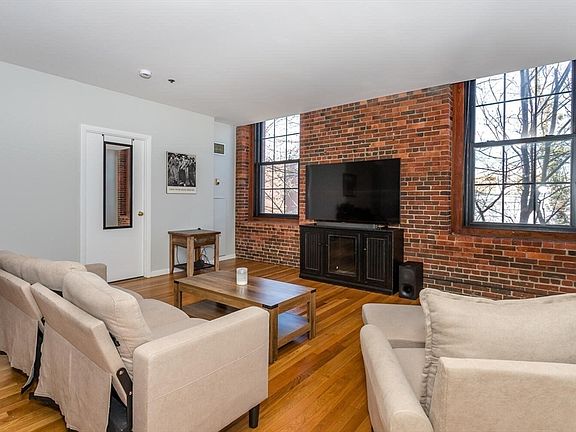 5th image of 1241-1251 Adams St #F407