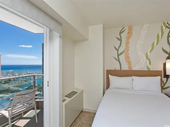 410 Atkinson Dr #2320, Honolulu, HI 96814