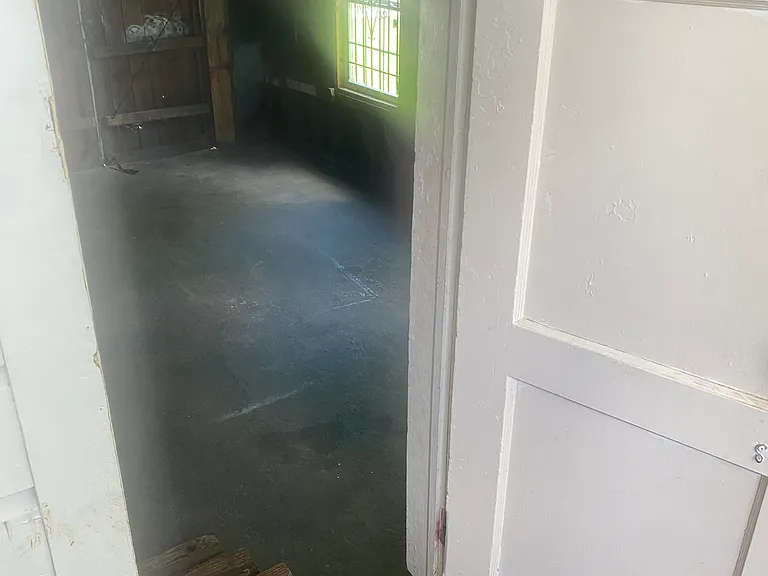 1293 Main St — Photo 35