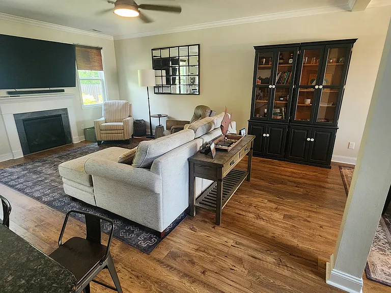 3116 Leona Ct — Photo 5