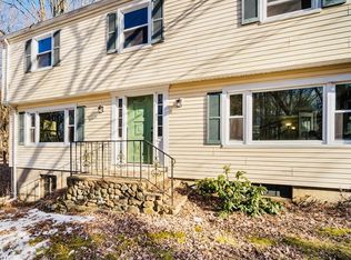 54 Mountain Rd, Wilbraham, MA 01095
