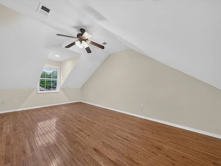 3813 Rochester Rd — Photo 26