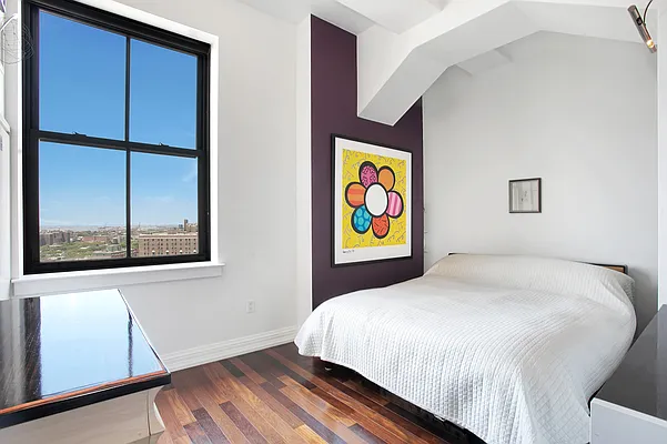 Sold by Compass | media 10