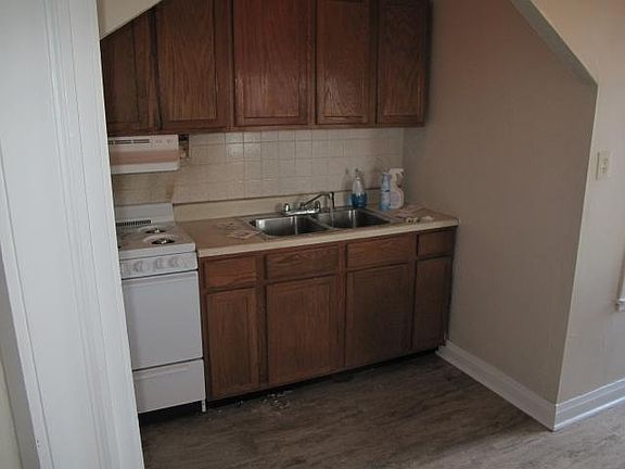 4th image of 3400 N Ashland Ave APT 2F