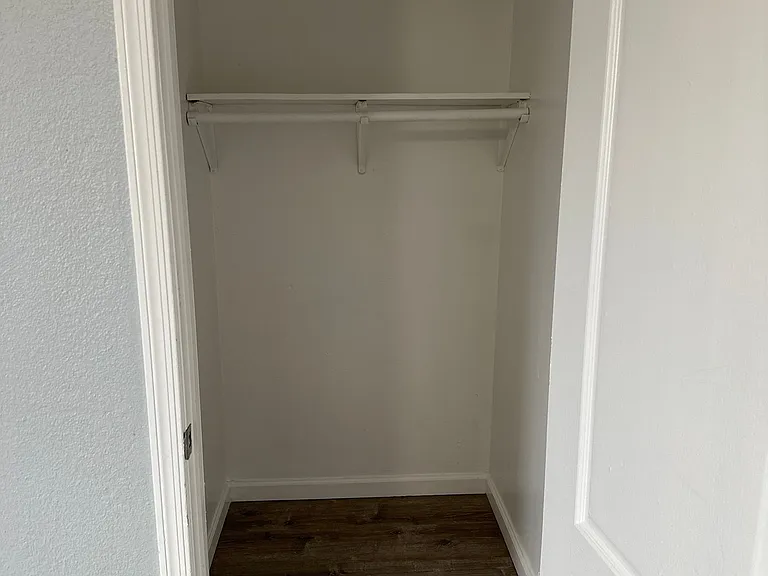328 Rhode Island St NE — Photo 14