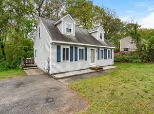 56 Hunters Village Way, Manchester, NH 03103