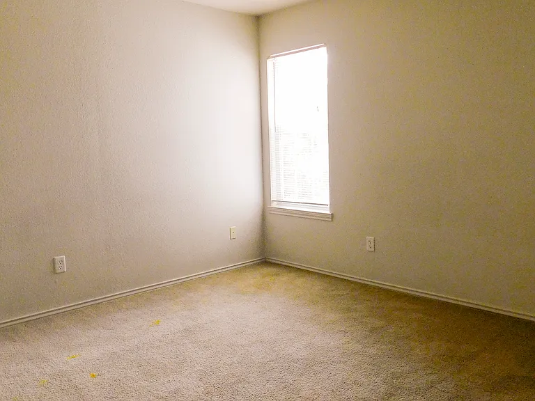 308 Creek St #C — Photo 16