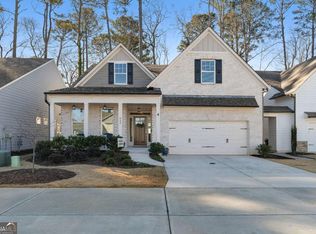 912 Lucky Ln, Woodstock, GA 30188
