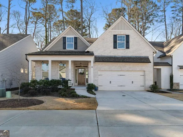 912 Lucky Ln, Woodstock, GA 30188