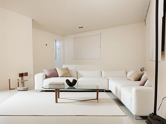 3rd image of 1000 Alvarado Dr SE #A