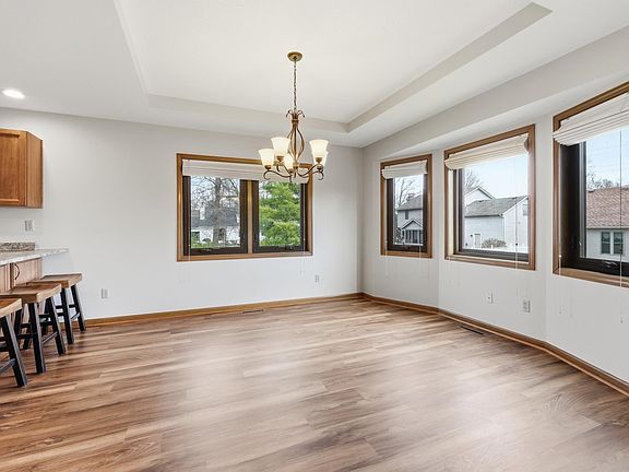 5th image of 10624 Springtide Way