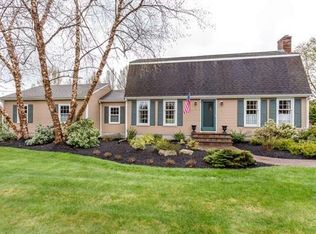 2 Eagle Dr, Walpole, MA 02081