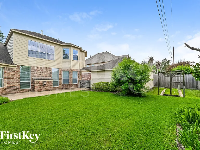 17714 Meadow Crossing Ln — Photo 18