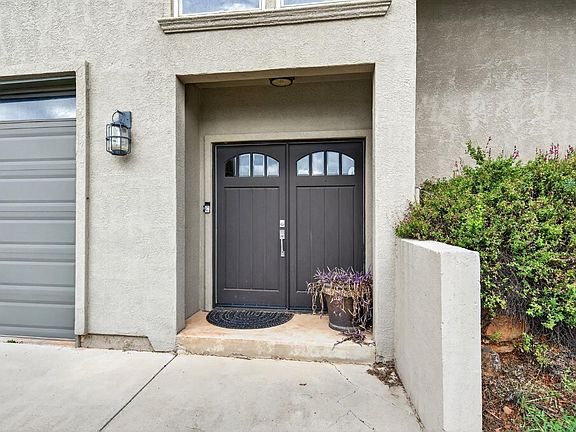 4th image of 17437 Greenridge Rd