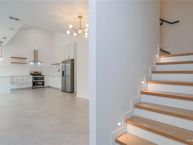 2629 Warbler Ave — Photo 11