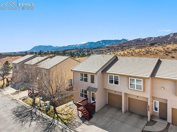 4th image of 6926 Yellowpine Dr