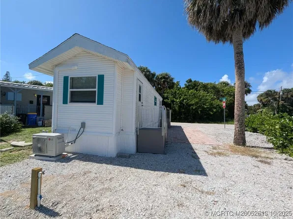2423 NE Palm Ave Lot 39, Jensen Beach, FL 34957
