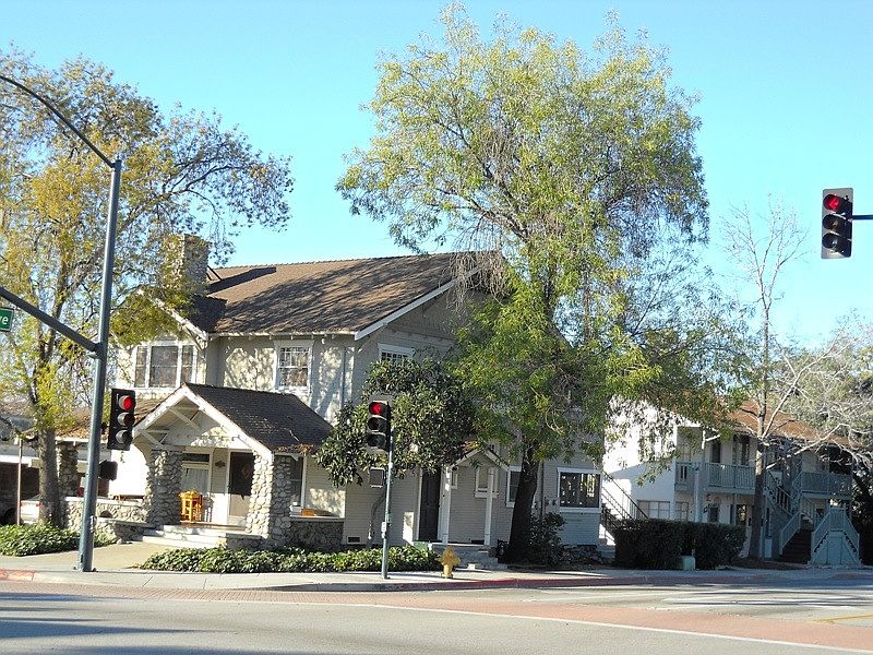 Indian Hill & Bonita