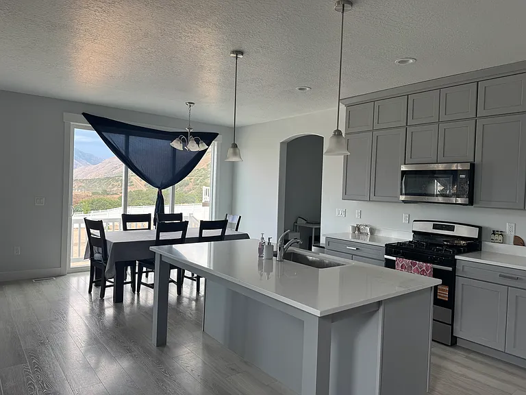 43 E Limber Pine Dr — Photo 2