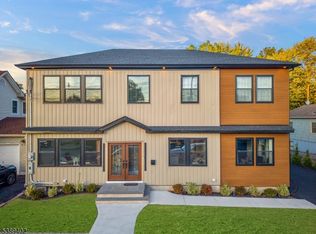 1522 Van Houten Ave, Clifton City, NJ 07013