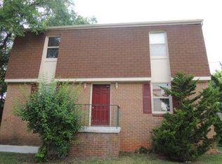 2511 Old Forest Rd #B, Lynchburg, VA 24501