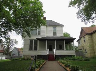 1929 Carroll Ave, Saint Paul, MN 55104