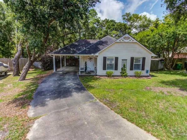 7505 Martin Ct, Ocean Springs, MS 39564