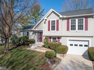 9534 Red Apple Ln, Columbia, MD 21046