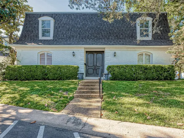 161 Sage Rd, Houston, TX 77056